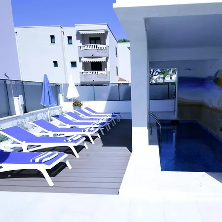 Apartment 4 Promajna